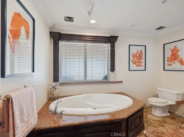 10180 Deep Creek, Apple Valley, California 92308