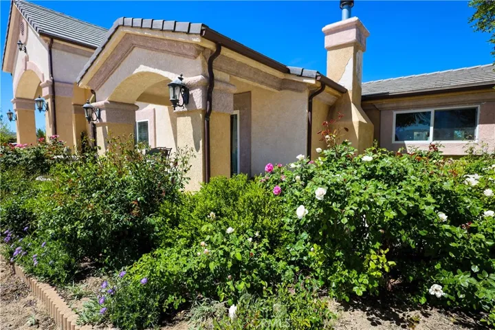 10180 Deep Creek, Apple Valley, California 92308
