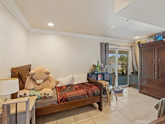 10180 Deep Creek, Apple Valley, California 92308