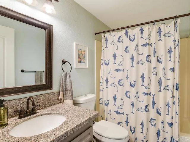 215 Pipin Drive, Fallbrook, California 92028