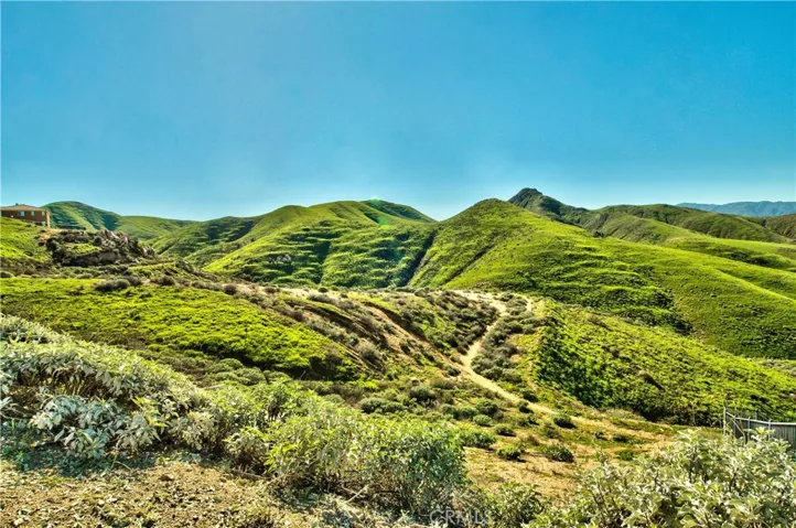 16501 Creekside Road, Riverside, California 92503