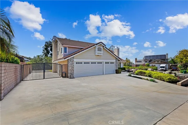 16501 Creekside Road, Riverside, California 92503