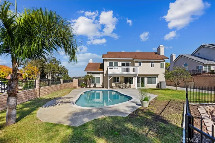 16501 Creekside Road, Riverside, California 92503