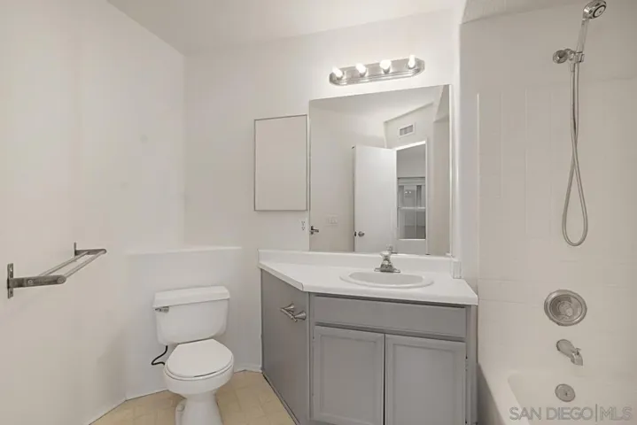 11849 Spruce Run Dr B, San Diego, California 92131