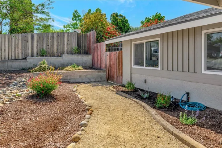 1114 Nanette Lane, Paso Robles, California 93446