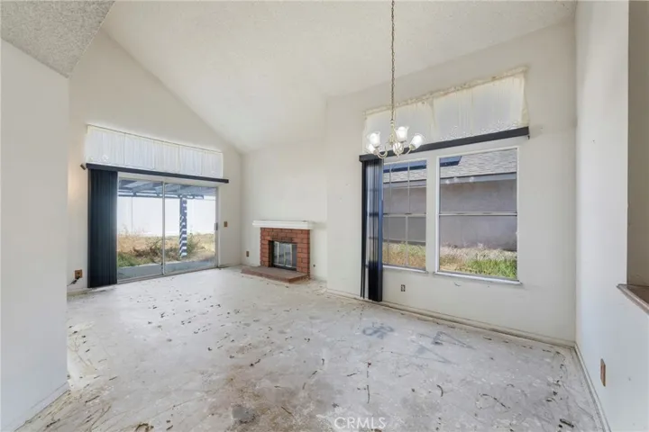 Great natural light and high ceilings!