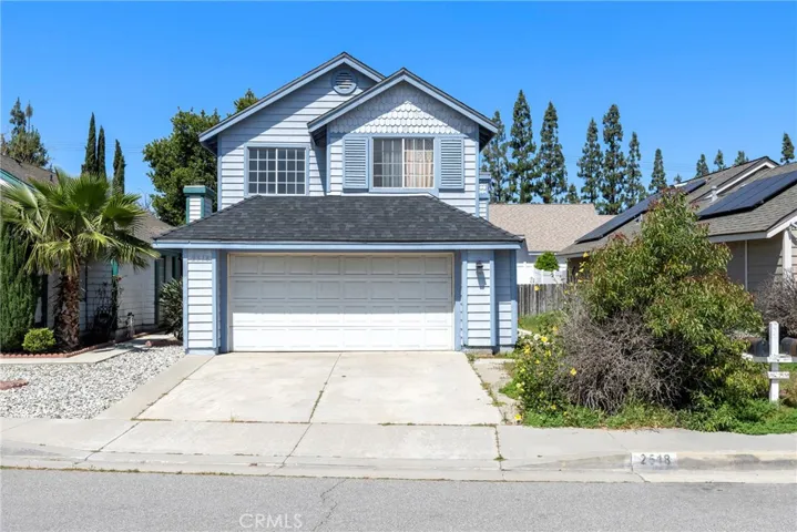 This two story home sits on a quiet cul-de-sac in the Creekside West HOA community!