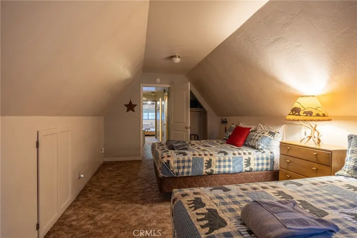 211 W Sherwood Boulevard, Big Bear City, California 92314