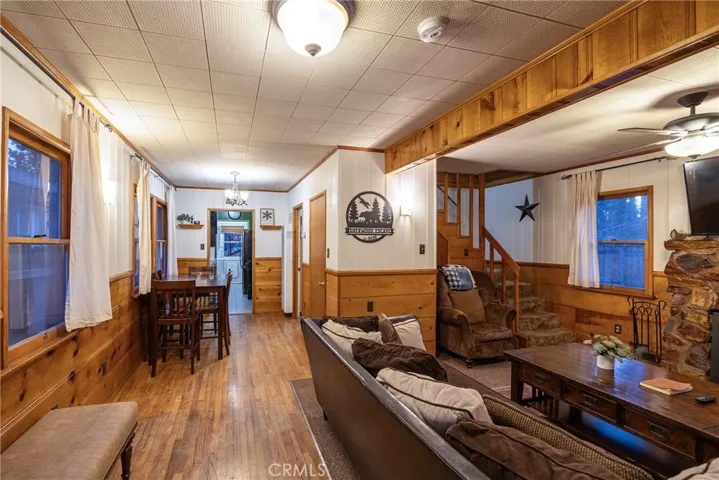 211 W Sherwood Boulevard, Big Bear City, California 92314