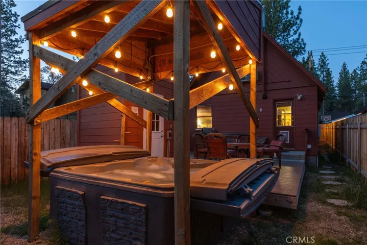211 W Sherwood Boulevard, Big Bear City, California 92314