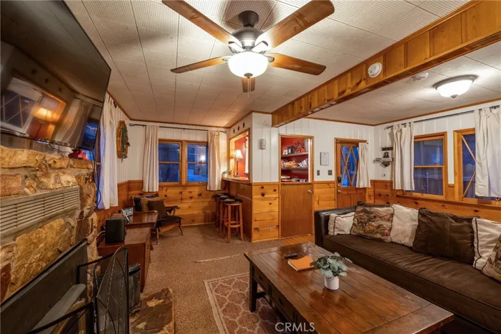 211 W Sherwood Boulevard, Big Bear City, California 92314