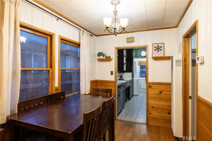 211 W Sherwood Boulevard, Big Bear City, California 92314