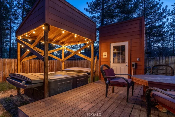 211 W Sherwood Boulevard, Big Bear City, California 92314
