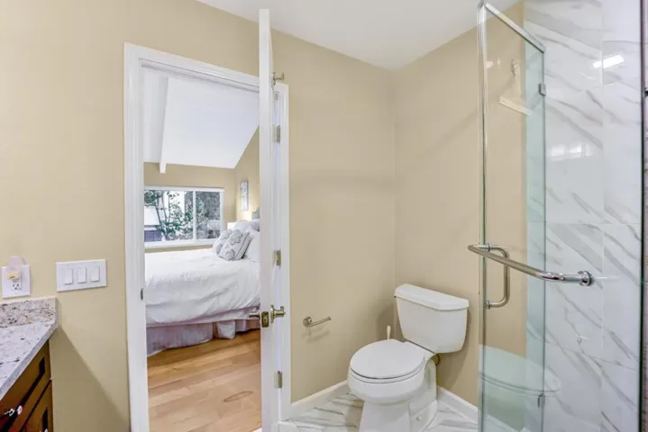 142 Sand Hill Circle, Menlo Park, California 94025