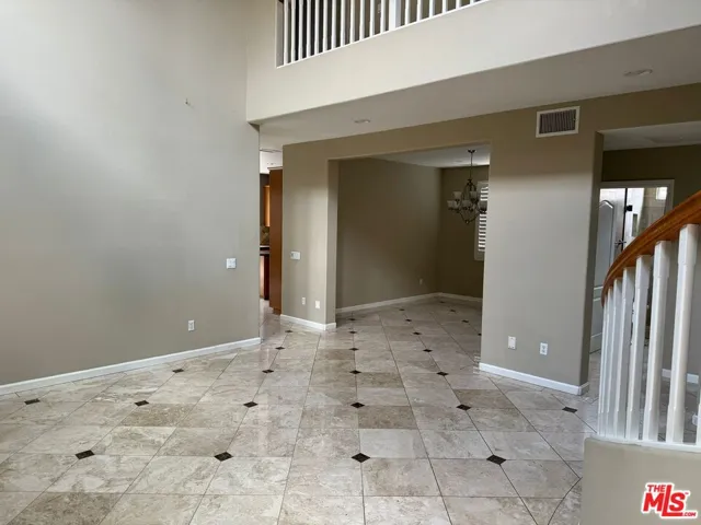 11354 Santini Lane, Porter Ranch, California 91326