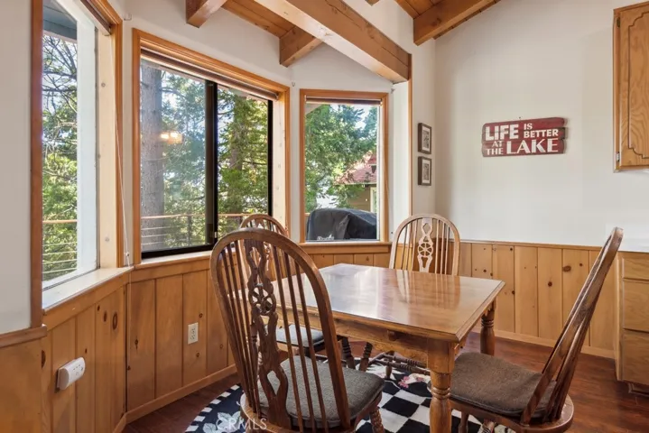 529 Dover Court, Lake Arrowhead, California 92352