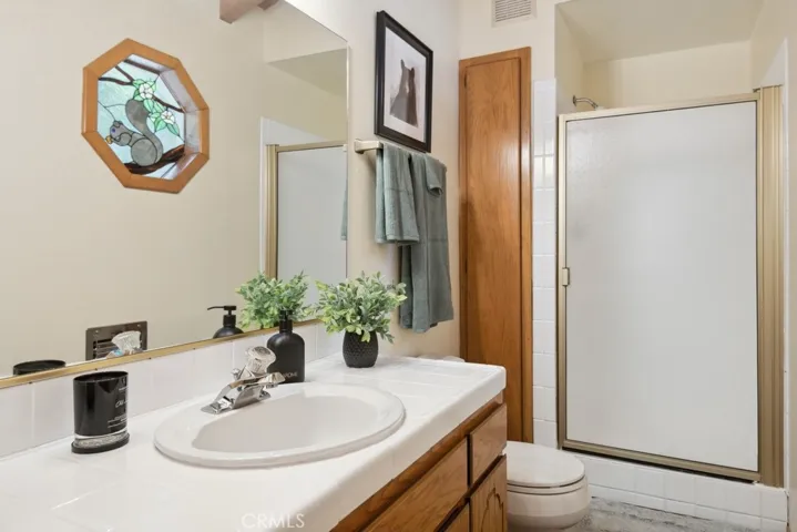 529 Dover Court, Lake Arrowhead, California 92352