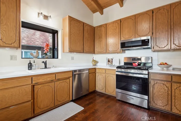 529 Dover Court, Lake Arrowhead, California 92352