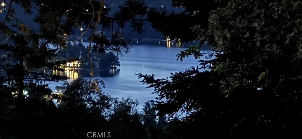529 Dover Court, Lake Arrowhead, California 92352