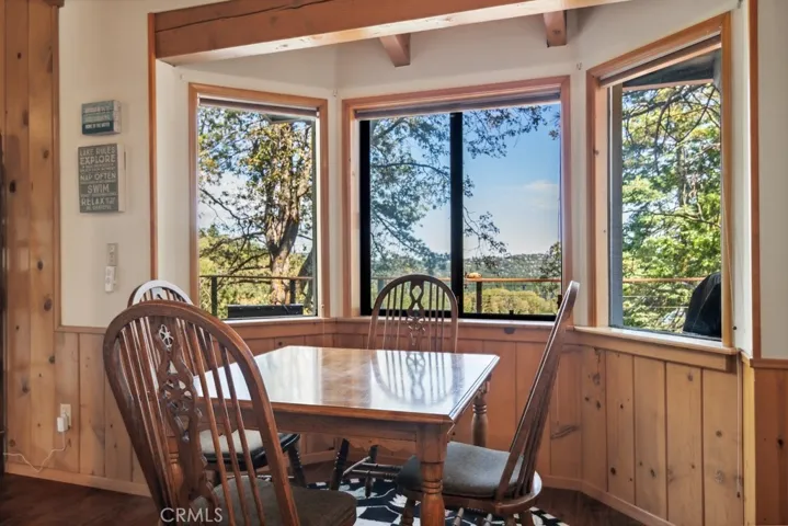 529 Dover Court, Lake Arrowhead, California 92352