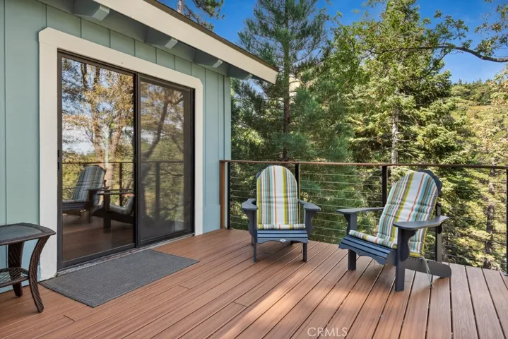 529 Dover Court, Lake Arrowhead, California 92352