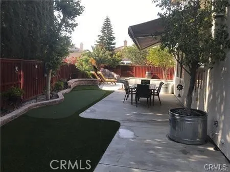 13865 Ivywood Court, Eastvale, California 92880