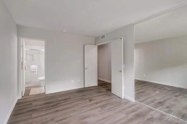 3030 Hypoint, Escondido, California 92027