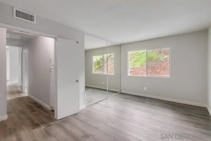3030 Hypoint, Escondido, California 92027