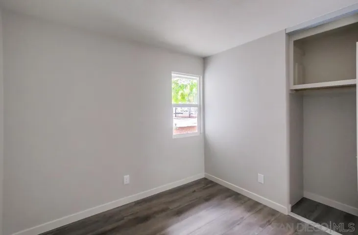 3030 Hypoint, Escondido, California 92027