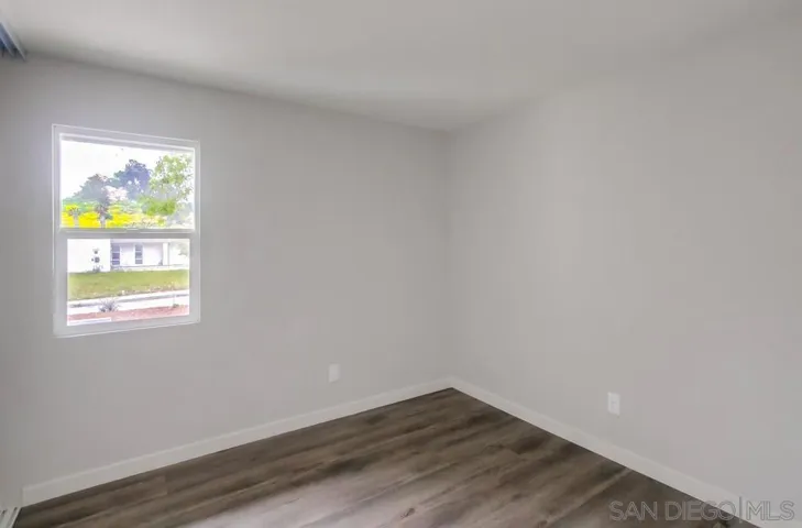 3030 Hypoint, Escondido, California 92027