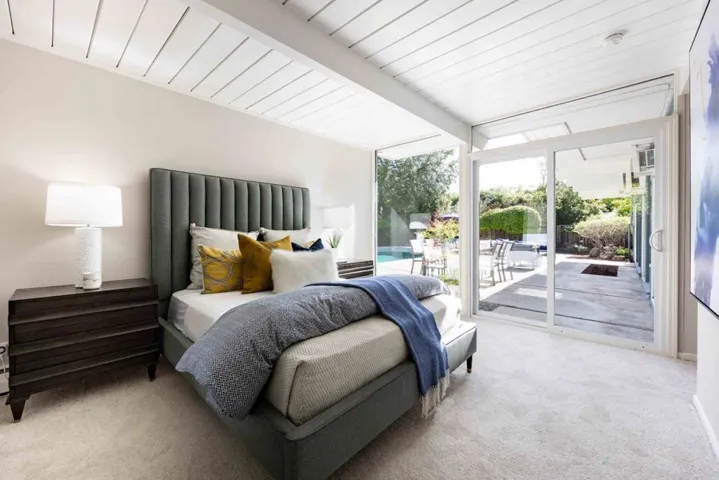437 Ferne Avenue, Palo Alto, California 94306