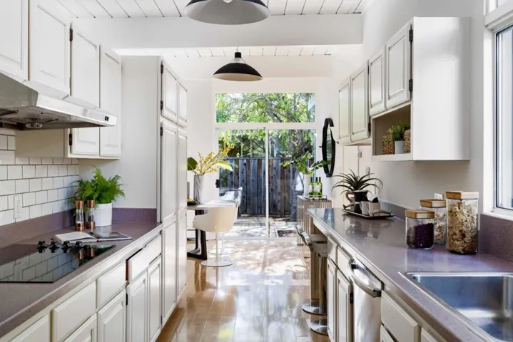 437 Ferne Avenue, Palo Alto, California 94306