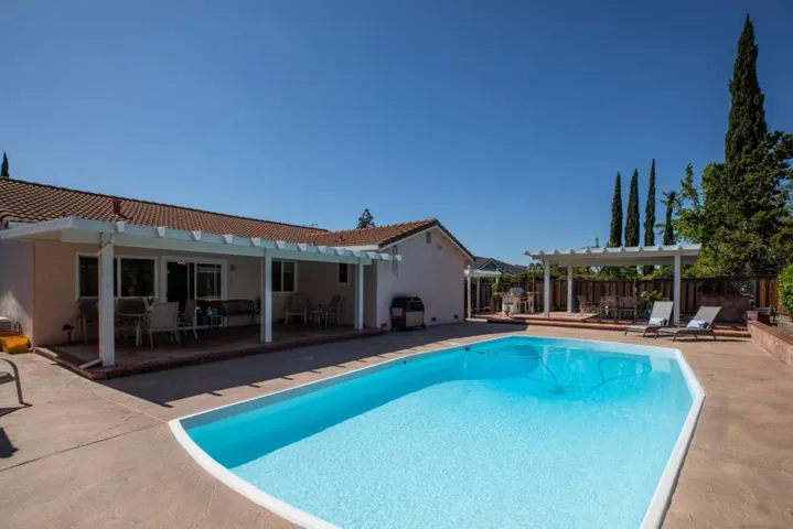 6916 Lenwood Way, San Jose, California 95120