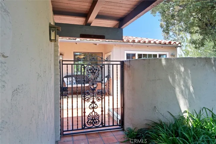 416 Vista Grande, Newport Beach, California 92660