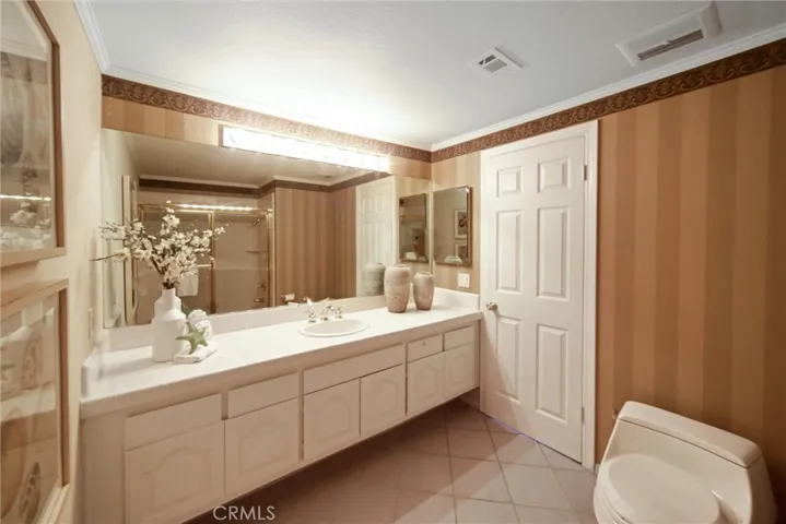 416 Vista Grande, Newport Beach, California 92660