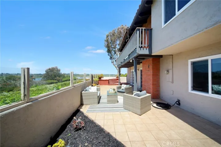 416 Vista Grande, Newport Beach, California 92660