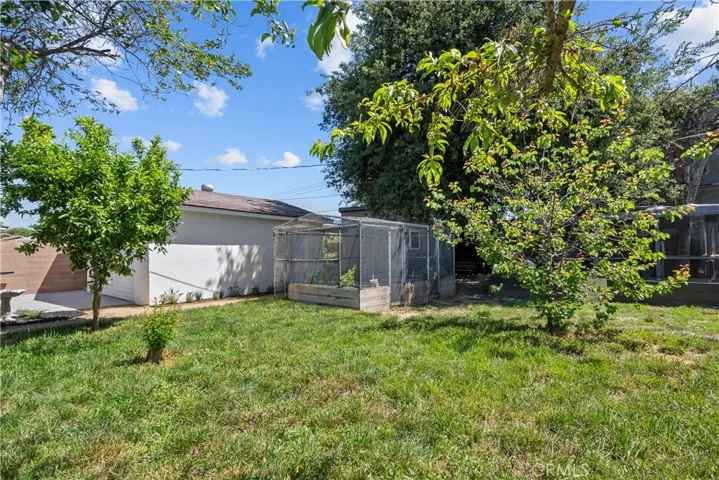 7306 Sale Avenue, West Hills, California 91307