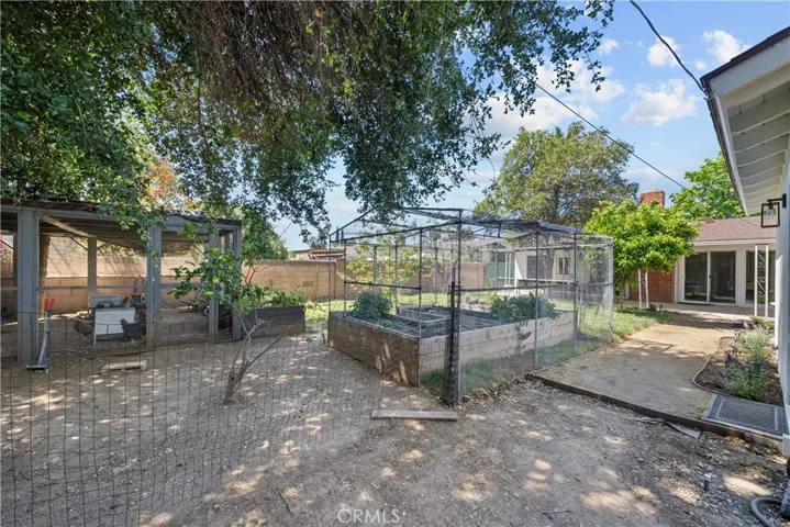 7306 Sale Avenue, West Hills, California 91307