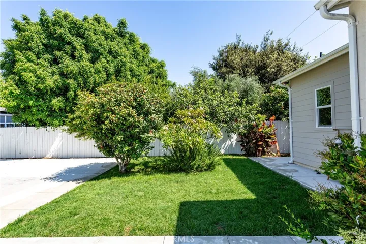 167 N Shattuck Place, Orange, California 92866