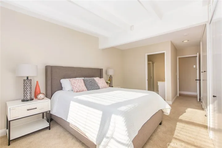 167 N Shattuck Place, Orange, California 92866