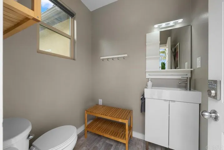 32619 Shadyview St, Winchester, California 92596