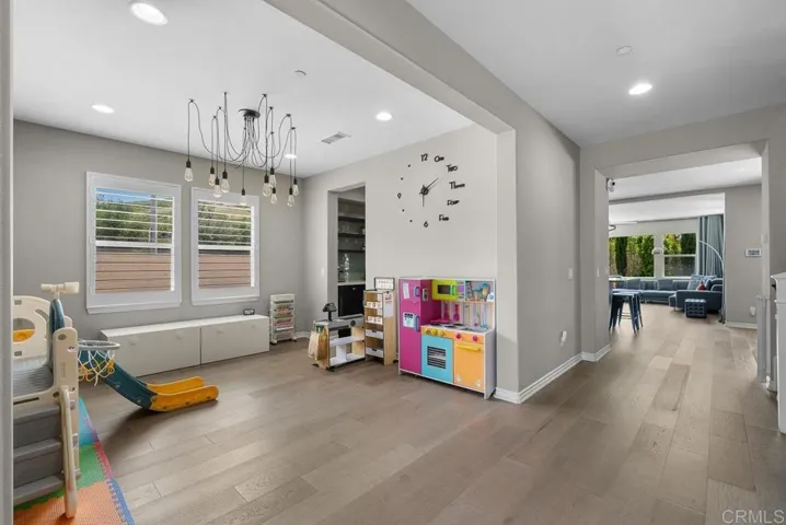32619 Shadyview St, Winchester, California 92596