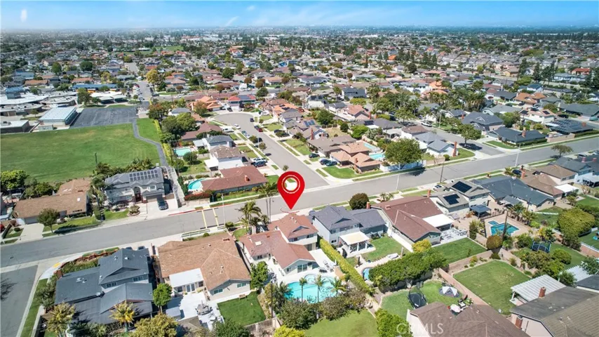 8814 La Roca Avenue, Fountain Valley, California 92708