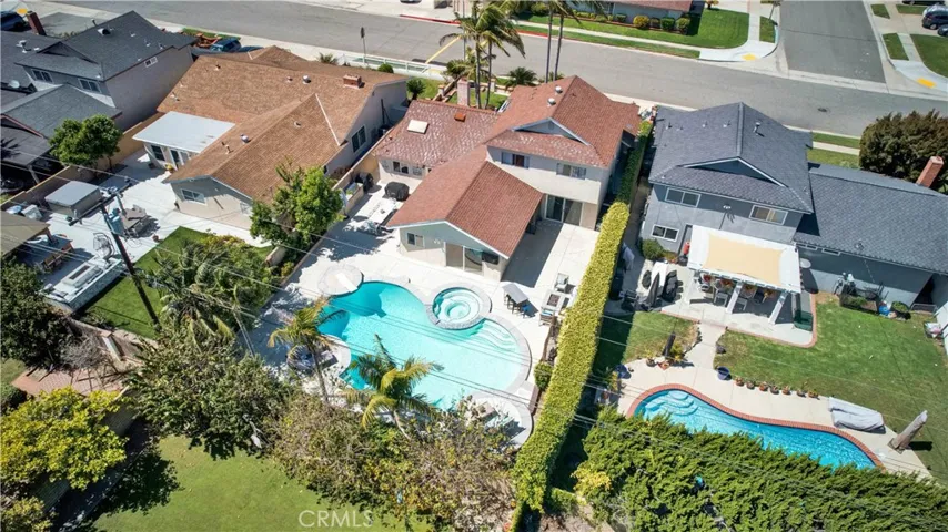 8814 La Roca Avenue, Fountain Valley, California 92708