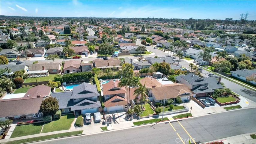 8814 La Roca Avenue, Fountain Valley, California 92708