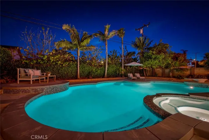 8814 La Roca Avenue, Fountain Valley, California 92708