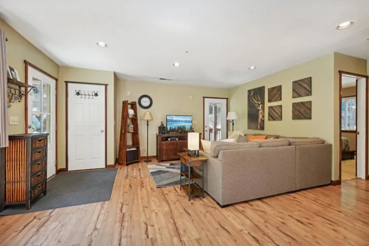 750 Tie Gulch Road, Santa Cruz, California 95065