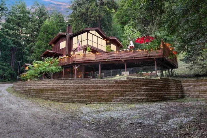750 Tie Gulch Road, Santa Cruz, California 95065