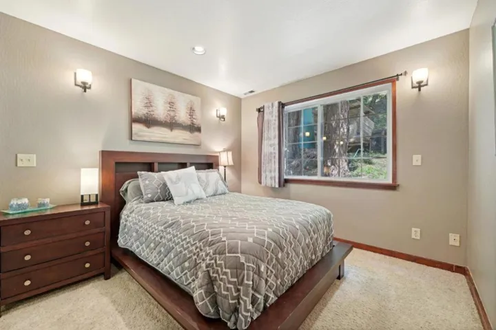 750 Tie Gulch Road, Santa Cruz, California 95065