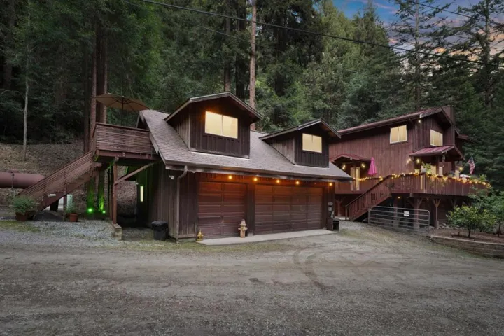 750 Tie Gulch Road, Santa Cruz, California 95065